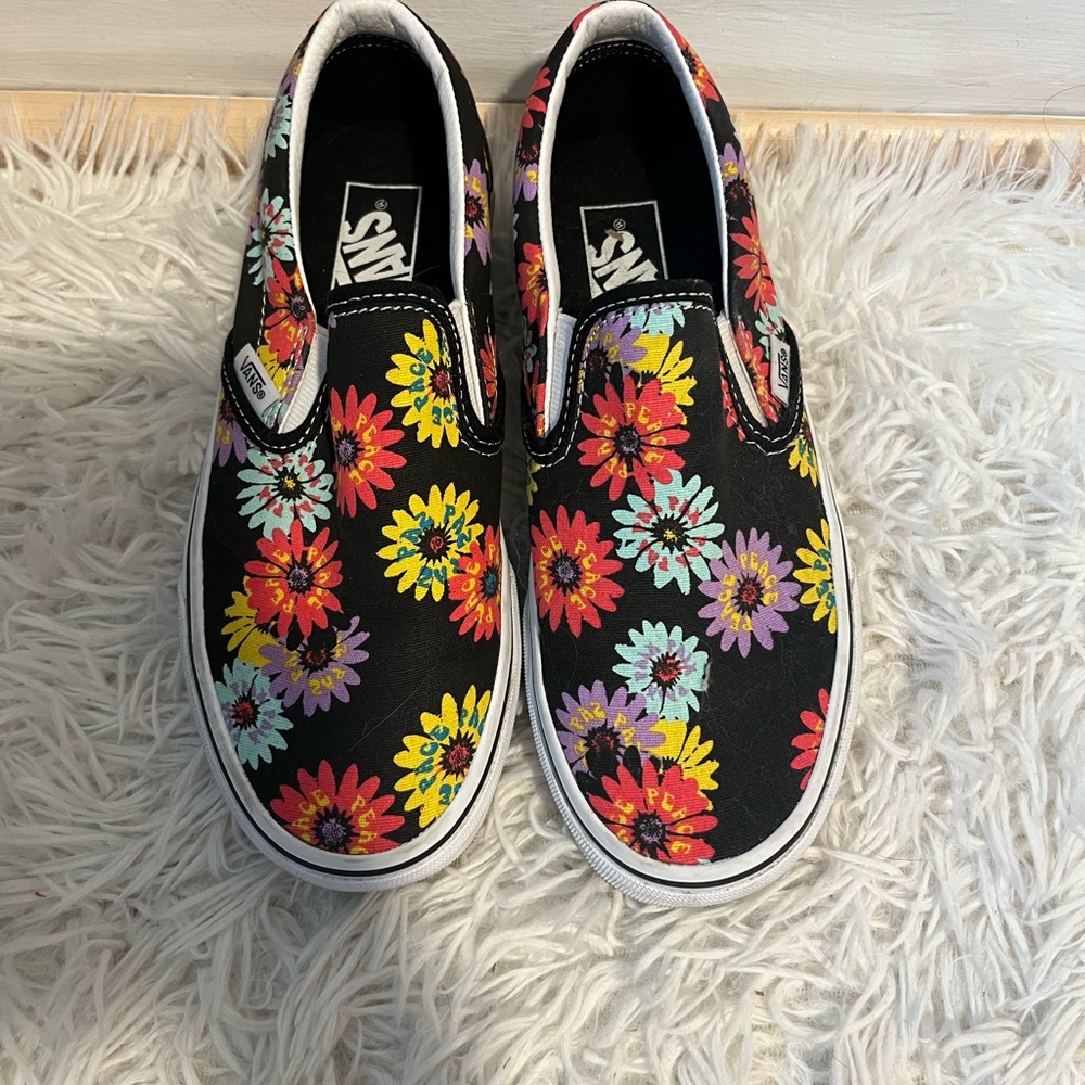 Vans Classic Slip On Peace Floral Black men 5 women's 6.5